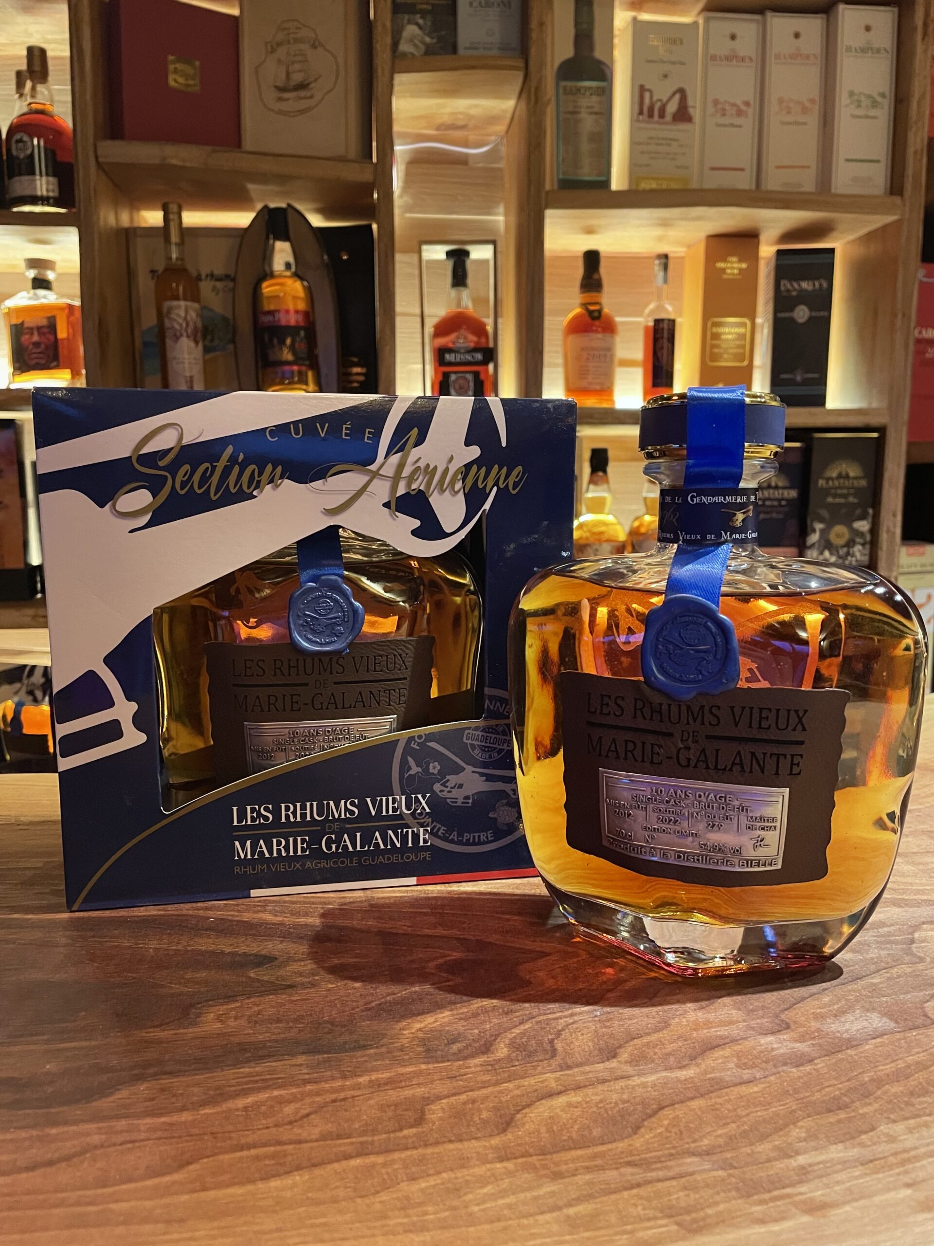 cuvée personnalisée pour la section aérienne de la gendarmerie de Guadeloupe 60 ans